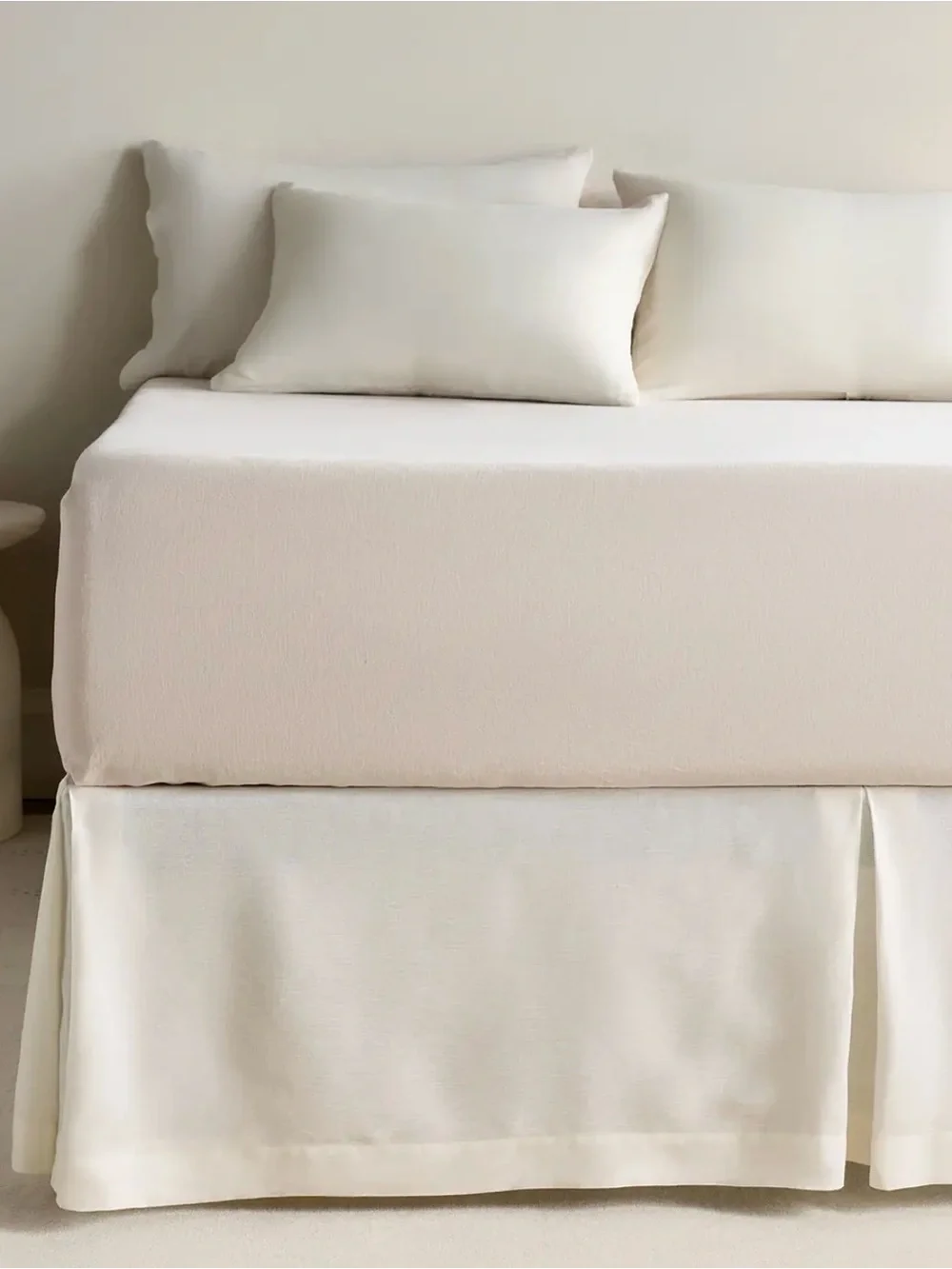 Quince Linen 15” Bed Skirt in Ivory Cream - Retail $50